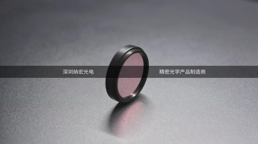 超窄濾光片的實(shí)物圖